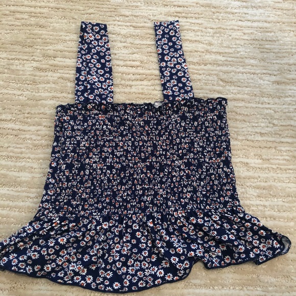 blue with flowers flowy summer tank top - Picture 3 of 6